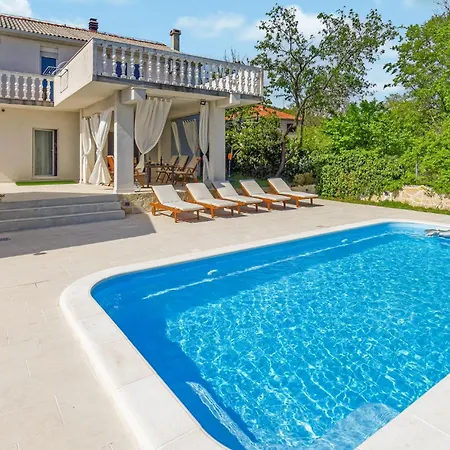Beautiful In With Outdoor Swimming Pool * Gornji Muc
