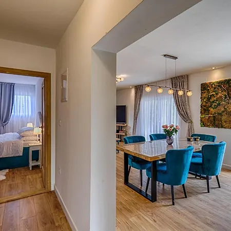 Beautiful In With Outdoor Swimming Pool Holiday home Gornji Muc